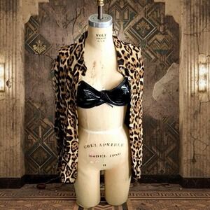 Vintage 90's Spiegel Leopard Print 100% Silk Blouse Long Sleeve Button